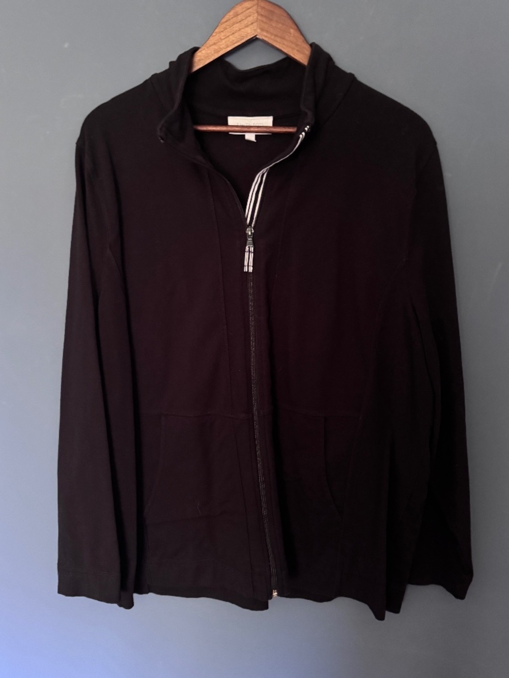 T by Talbots black full-zip active jacket size 3X in EUC